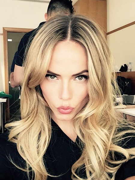 KUSURSUZ SELFIE İÇİN 6 MAKYAJ TÜYOSU