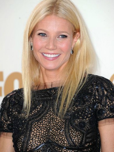 düz fönlü saç modelleri 34