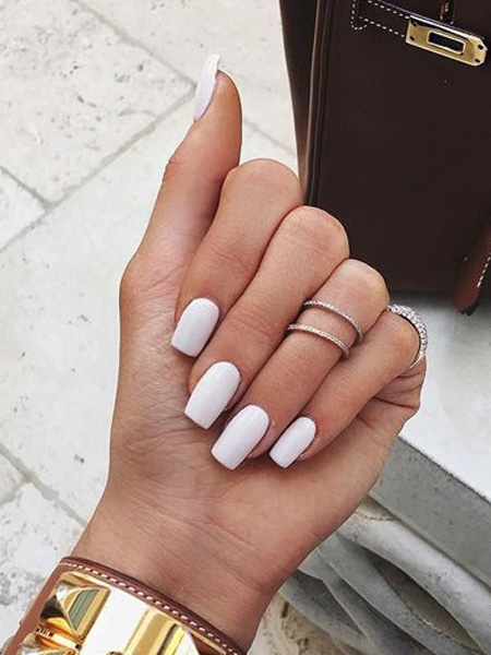 İLKBAHARDA SAHİP OLMANIZ GEREKEN 10 OJE