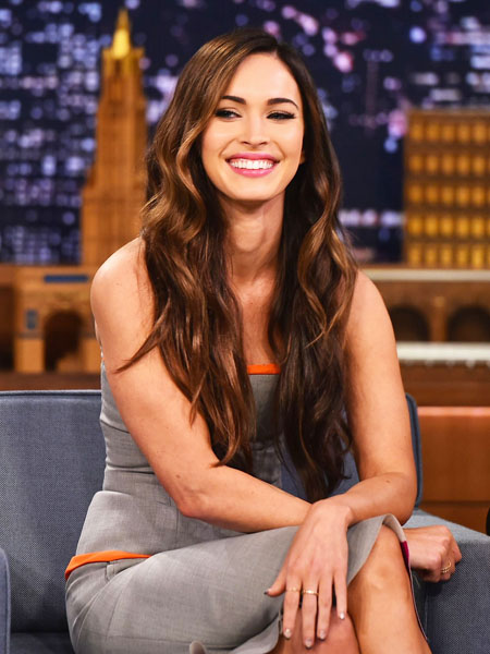 DİŞLERİNİZİ DAHA BEYAZ GÖSTERECEK 5 MAKYAJ TÜYOSU