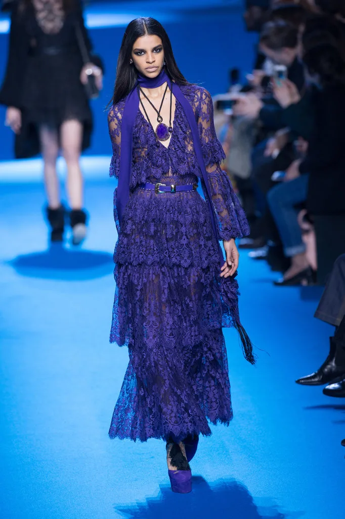 FIRFIRLI PARÇALARLA ŞIK GÖRÜNMENİN 10 YOLU (5)