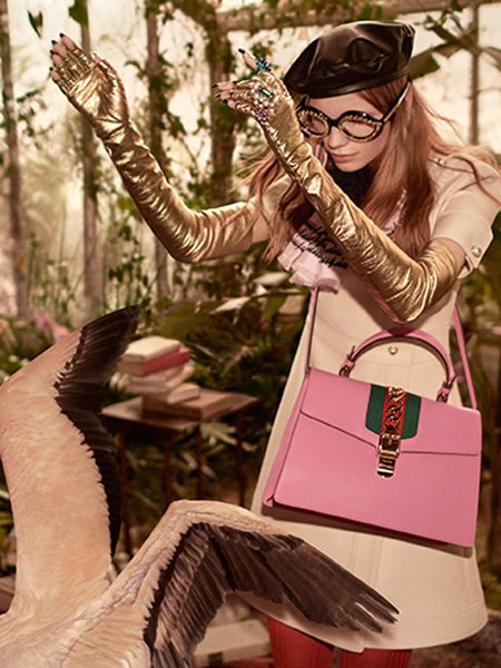 GUCCI’NIN PRE-FALL 2016 KOLEKSİYONU BU KEZ CAMDAN BİR KAFESTE