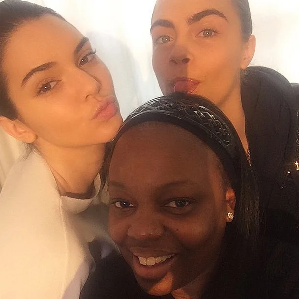 KARDASHIAN AİLESİNİ BİR DE MAKYAJSIZ GÖRÜN (2)