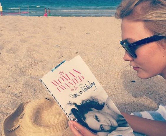 DUDAKLARINIZI GÜNEŞTEN KORUYACAK EN İYİ 15 LIP BALM