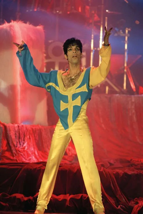 PRINCE'İ EN İYİ 31 GÖRÜNÜMÜYLE ANIYORUZ (22)