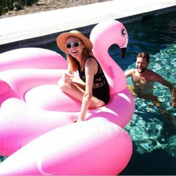 BU YAZ İHTİYACINIZ OLAN TEK ŞEY: FLAMİNGO DENİZ YATAĞI 5