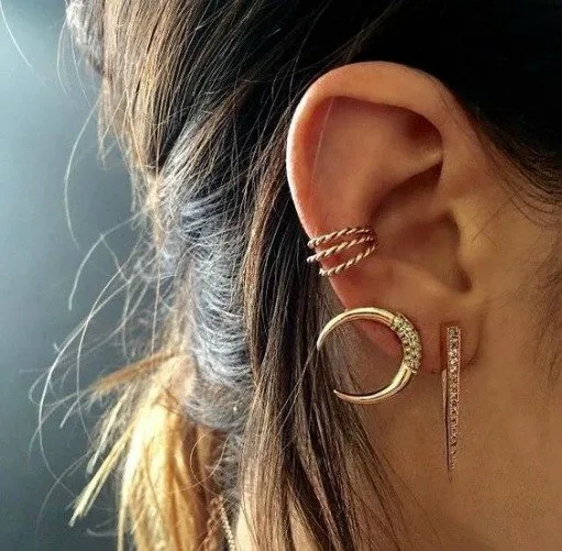 COOL KIZLAR İÇİN FARKLI PIERCING KOMBİNLERİ 1