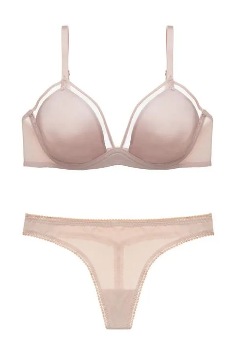 YENİ SEZONDAN EN SEKSİ VE HAFİF 10 İÇ ÇAMAŞIRI (3)