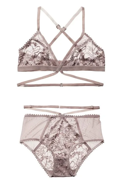 YENİ SEZONDAN EN SEKSİ VE HAFİF 10 İÇ ÇAMAŞIRI (5)