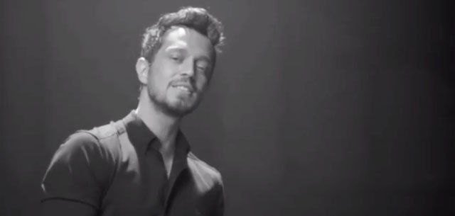 MURAT BOZ’DAN ASLI ENVER’E ROMANTİK DOĞUM GÜNÜ SÜRPRİZİ