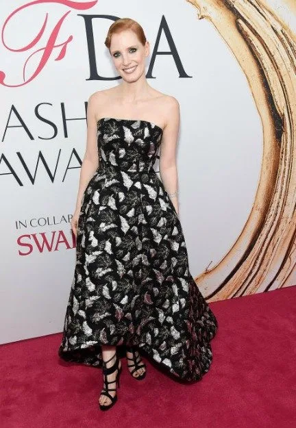 CFDA ÖDÜL TÖRENİNDEN EN İYİ KIRMIZI HALI GÖRÜNÜMLERİ 67