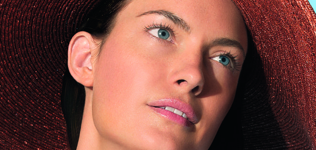 GÜNEŞE KARŞI HÜCREDEN BAŞLAYAN KORUMA