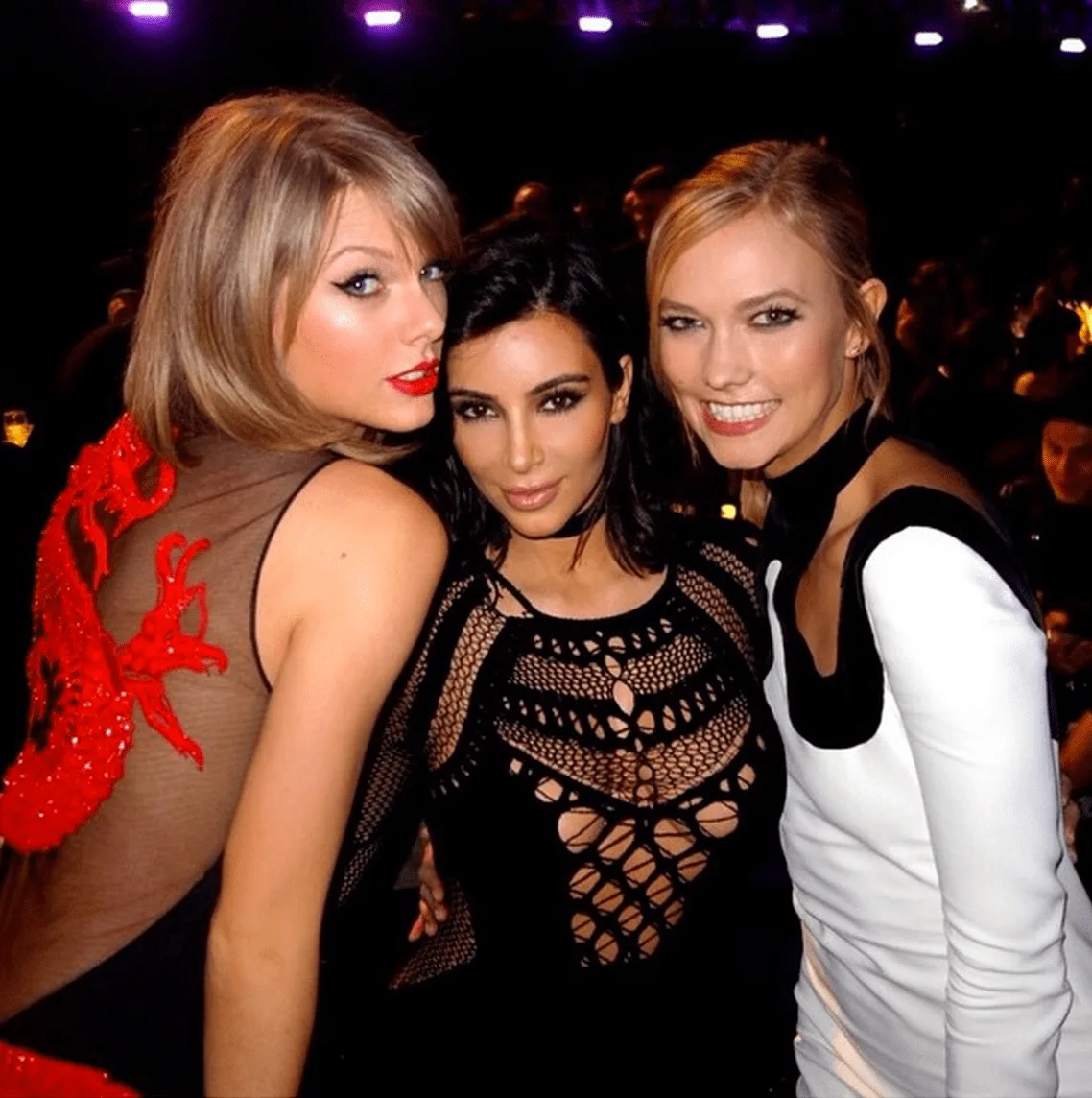 KIM KARDASHIAN VE TAYLOR SWIFT ARASINDAKİ KAVGA KIZIŞIYOR (1)