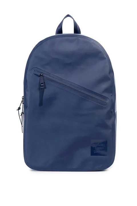 STİLİNİZDEN ÖDÜN VERMEMENİZİ SAĞLAYACAK 10 LAPTOP ÇANTASI (8)