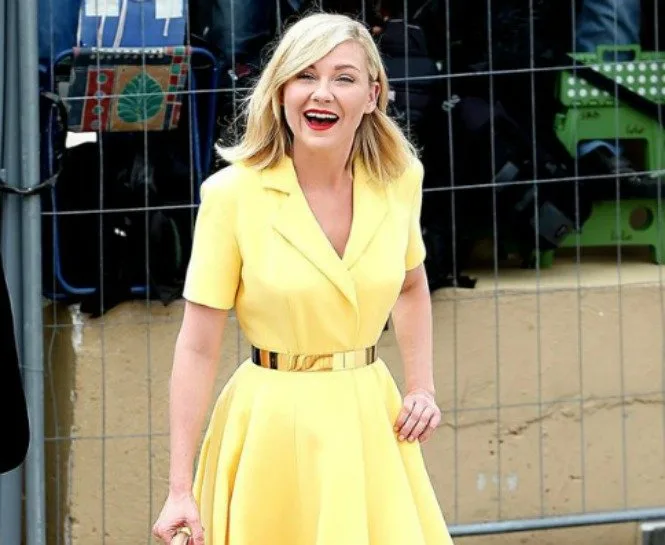 YAZ MEVSİMİ STİL SAHİBİ KADINLARIN FAVORİ MEVSİMİ ÇÜNKÜ…