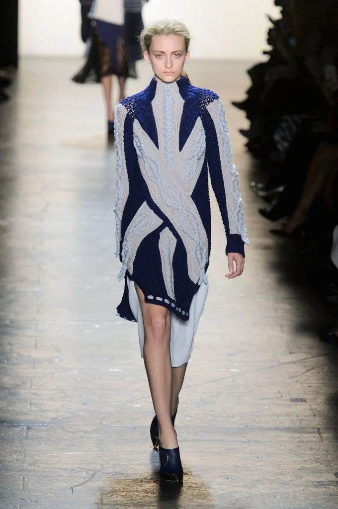 BU SEZONDA PODYUMDAN SOKAĞA UYARLAYABİLECEĞİNİZ 10 TREND (5)