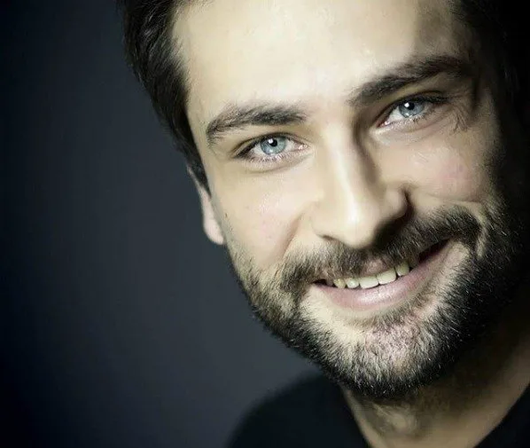 YENİ SEZONUN KALP ÇALAN YAKIŞIKLI OYUNCULARI 94