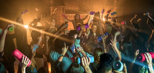 ULTIMATE EARS, “PARTYUP” UYGULAMASIYLA 50’DEN FAZLA HOPARLÖRÜ BİRBİRİNE BAĞLIYOR