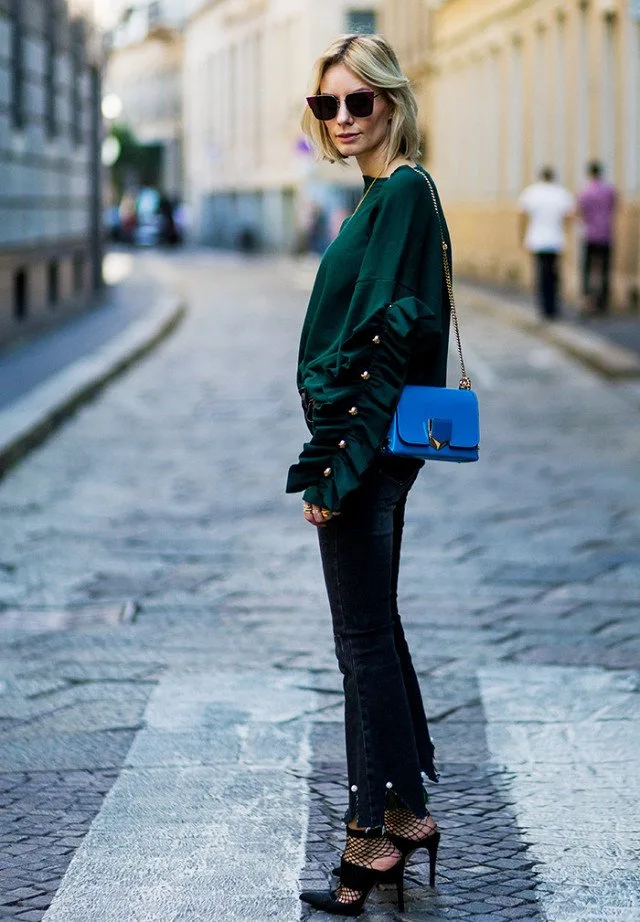 SİYAH JEANLERİNİZİ HAFTANIN HER GÜNÜNE UYARLAMANIN YOLLARI (3)