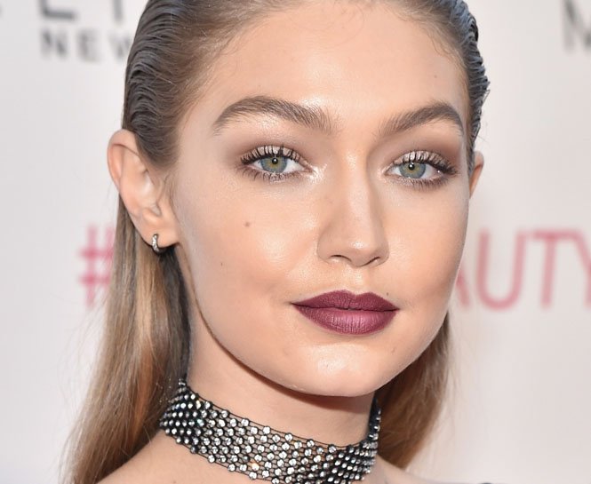 SONBAHAR İÇİN UYGUN FİYATLI EN İYİ 10 RUJ