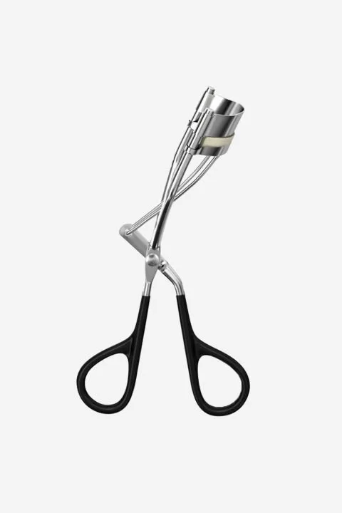 GIGI HADID'İN FAVORİ UYGUN FİYATLI GÜZELLİK ÜRÜNLERİ (9)