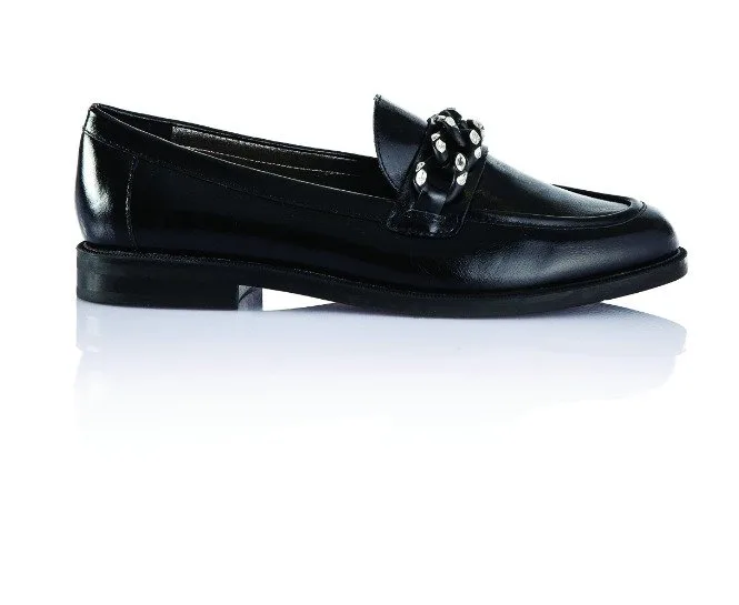 HER STİLE UYUM SAĞLAYAN EN İYİ LOAFER MODELLER a