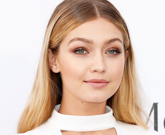 ÜNLÜ YILDIZLARIN FAVORİ FONDÖTENLERİ