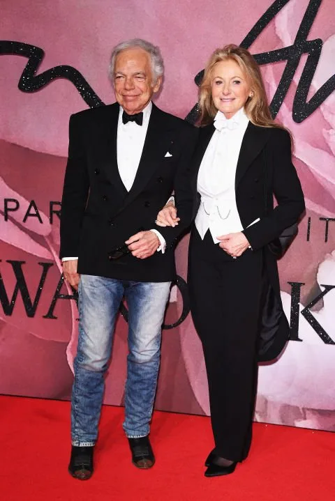 2016 İNGİLİZ MODA ÖDÜLLERİ GECESİNDEN EN İYİ GÖRÜNÜMLER (19)