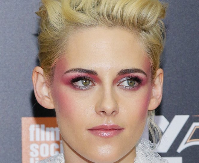 BU YILIN EN SEVDİĞİMİZ SIRA DIŞI GÜZELLİK GÖRÜNÜMLERİ