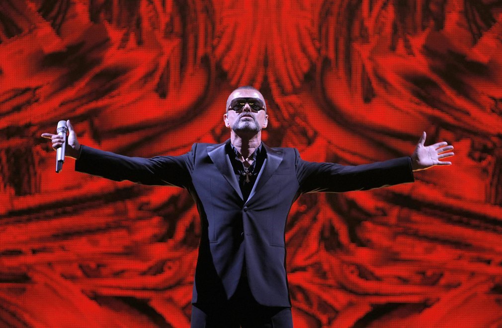 GEORGE MICHAEL’I EN İYİ KARELERİYLE ANIYORUZ (15)