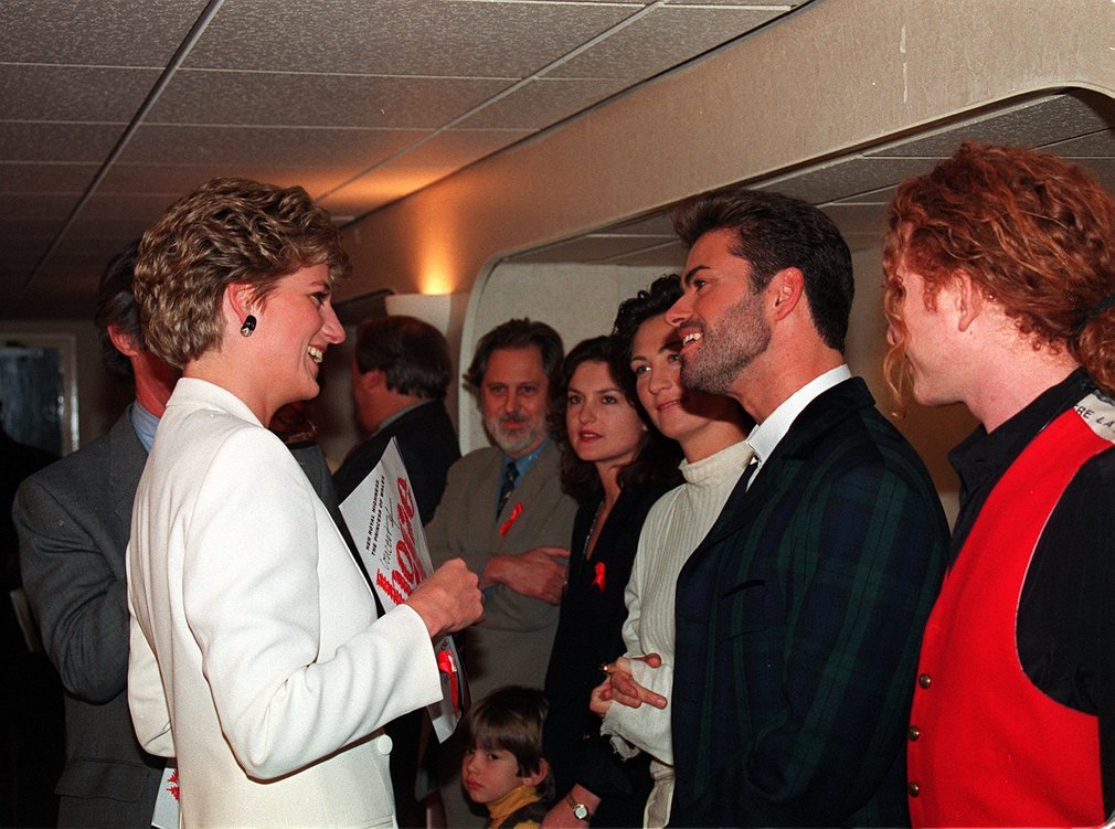 GEORGE MICHAEL’I EN İYİ KARELERİYLE ANIYORUZ (7)