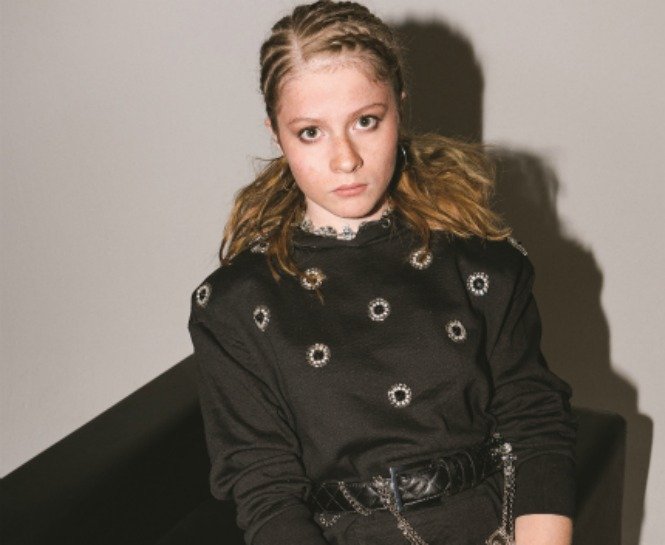 TEREDDÜT FİLMİNİN YILDIZI ECEM UZUN’U YAKINDAN TANIYIN