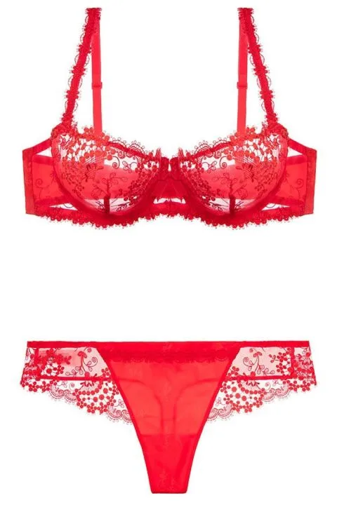 YILBAŞI GECESİ İÇİN İÇ ÇAMAŞIRI ÖNERİLERİ (7)