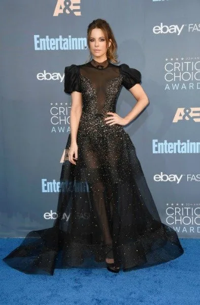 critics-choice 2017_kırmızı_halı 6