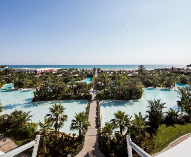 AYRICALIĞI HİSSEDİN