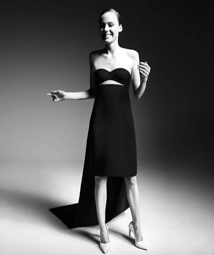 CALVIN KLEIN'IN YENİ YÜZÜ ELEVEN! (12)