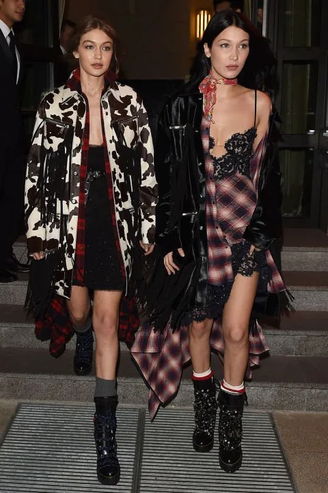 EN STİL 16 KIZ KARDEŞ (1)