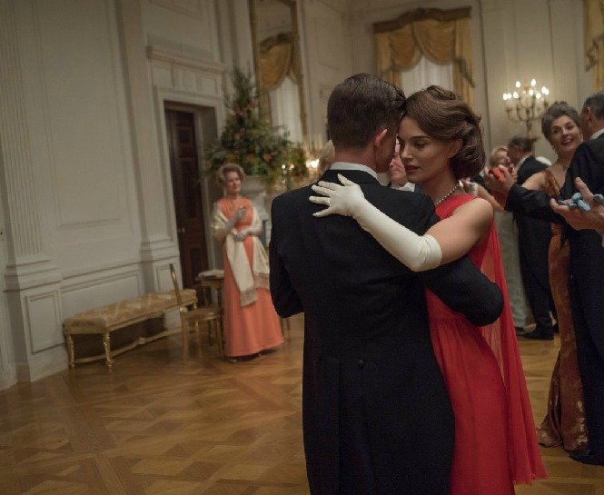 NATALIE PORTMAN’IN ADIM ADIM JACKIE’YE DÖNÜŞMESİ