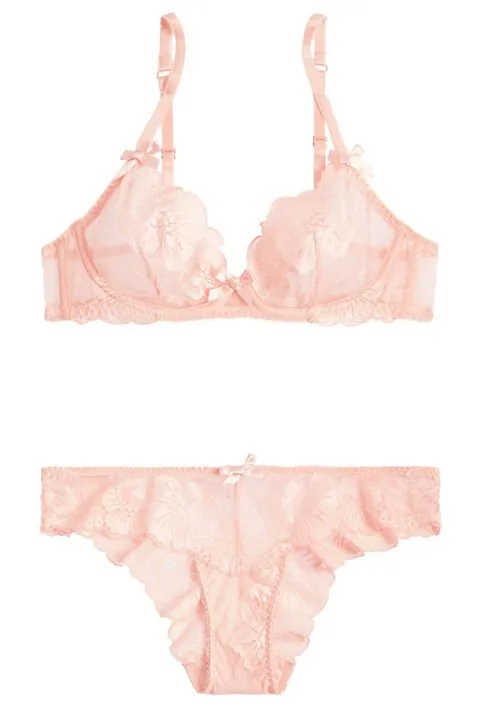 SEVGİLİLER GÜNÜ İÇİN SEKSİ İÇ ÇAMAŞIRI ÖNERİLERİ (8)