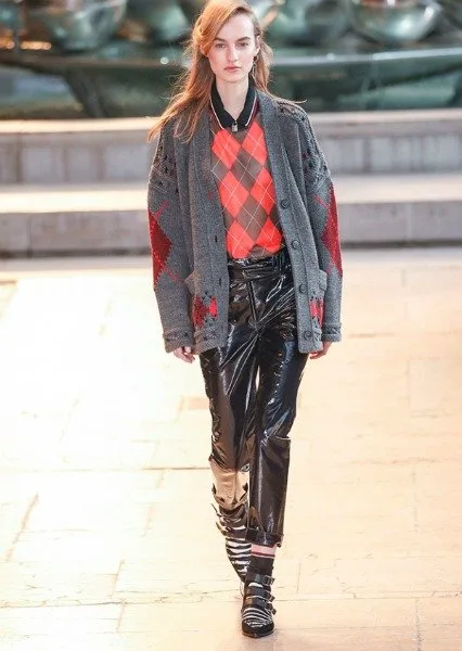 VİNİL PARÇALAR İÇİN ÜNLÜLERDEN İLHAM ALIN bf