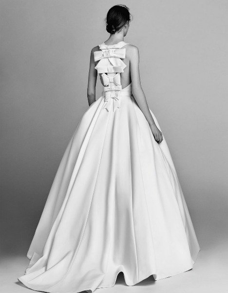 2017'NİN EN ETKİLEYİCİ GELİNLİK MODELLERİ p