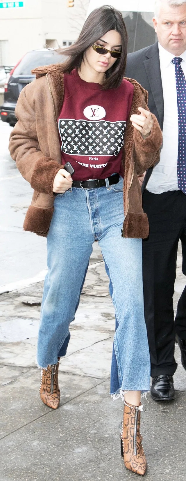 5 ÜNLÜ YILDIZ VE İKONİKLEŞMİŞ JEAN STİLLERİ