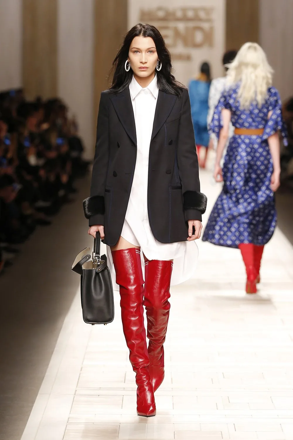 30_FENDI_DONNA_AW_17_18