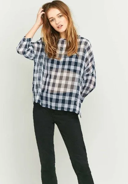 ALIŞVERİŞ LİSTENİZE EKLEMENİZ GEREKEN 10 KARELİ GÖMLEK bfr