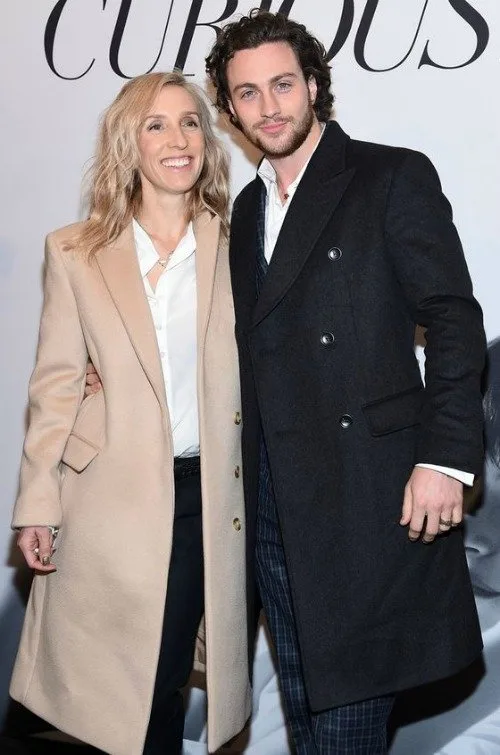 ARALARINDA YAŞ FARKI BULUNAN ÜNLÜ ÇİFTLER kıo