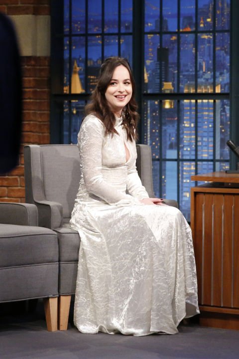 DAKOTA JOHNSON'IN FIFTY SHADES DARKER STİLİ (2)