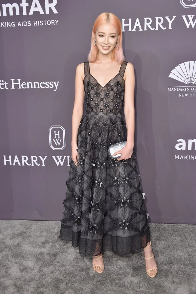 DÜN GECE GERÇEKLEŞEN AMFAR GALA'NIN EN ŞIK ANLARI (8)