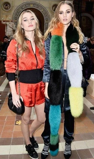 IMMY - SUKI WATERHOUSE KARDEŞLERİN BİRBİRİNİ TAMAMLAYAN STİLİ (3)