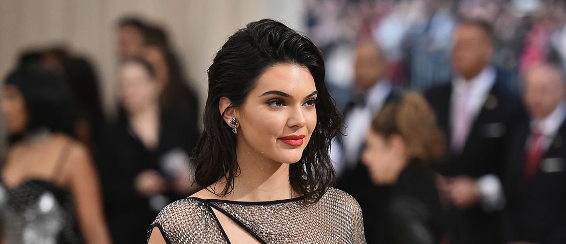Kendall Jenner’ın Makyaj Artistinden Krem Farı Uygulama Önerileri