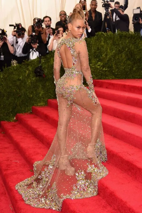 RICCARDO TISCI'NİN GIVENCHY İLE YOLLARI AYRILIYOR (4)